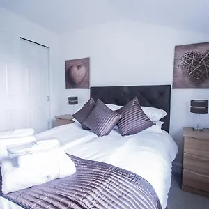 Woodlands Luxury 4 Bedroom Townhouse Cults , Aberdeen United Kingdom